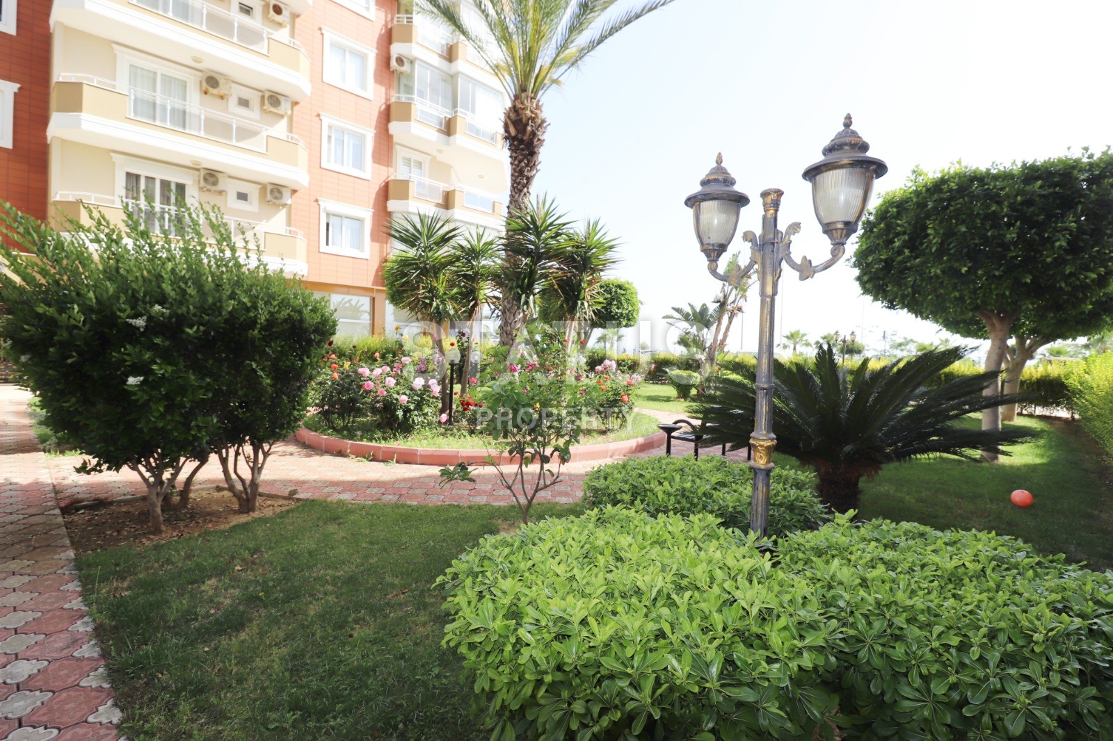 Квартира с прямым видом на море в комплексе на первой линии в Махмутларе фото 37