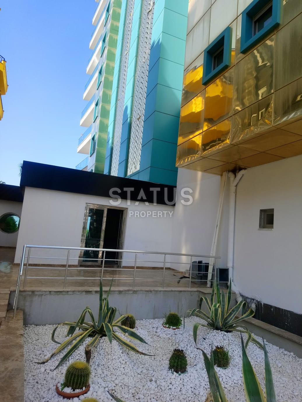 Шикарные трехкомнатные апартаменты на первой береговой линии в районе Махмутлар фото 5