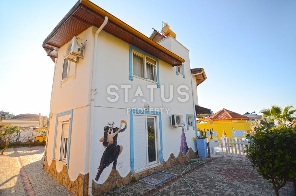 Excellent 3+1 furnished villa in Kargicak area фото 3