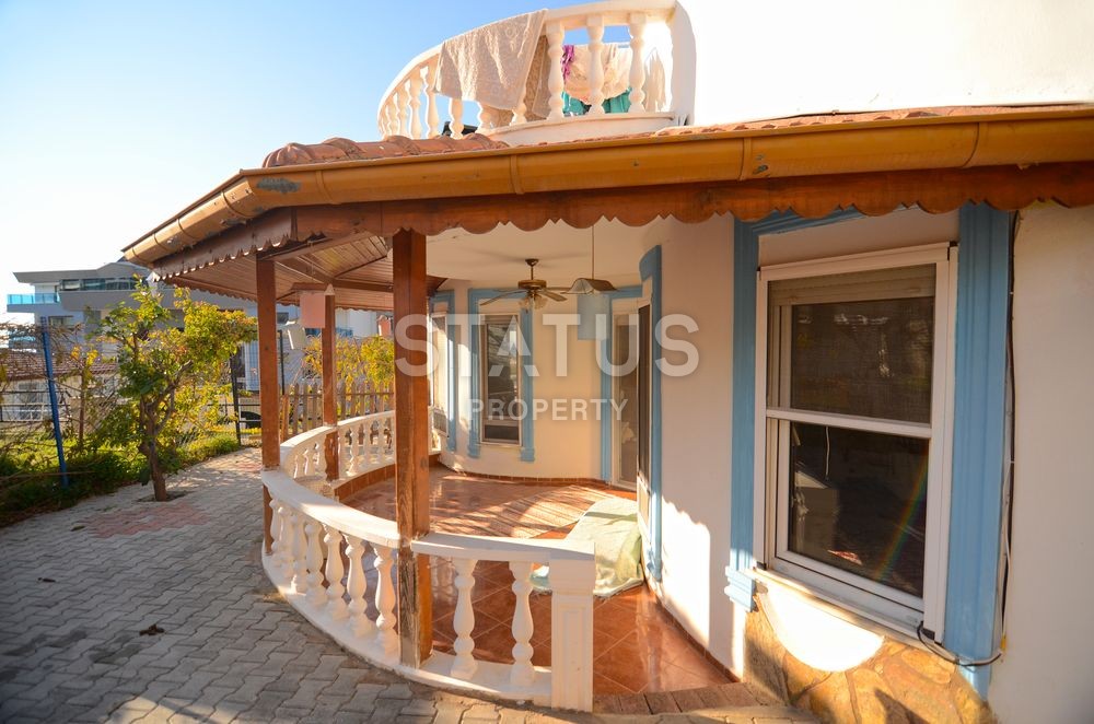 Excellent 3+1 furnished villa in Kargicak area фото 5