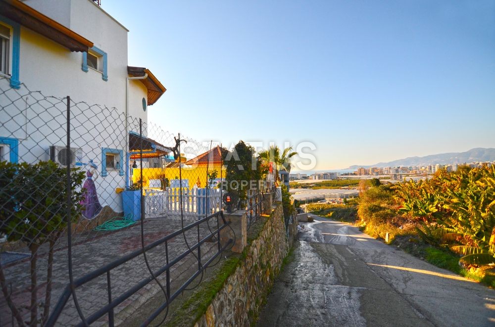 Excellent 3+1 furnished villa in Kargicak area фото 6