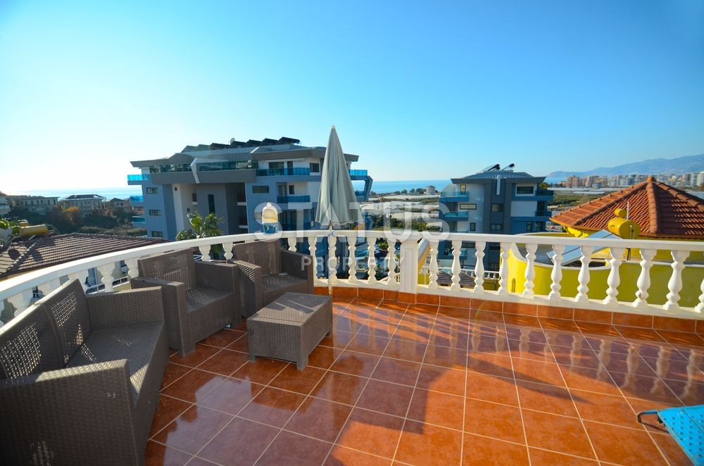 Excellent 3+1 furnished villa in Kargicak area фото 26