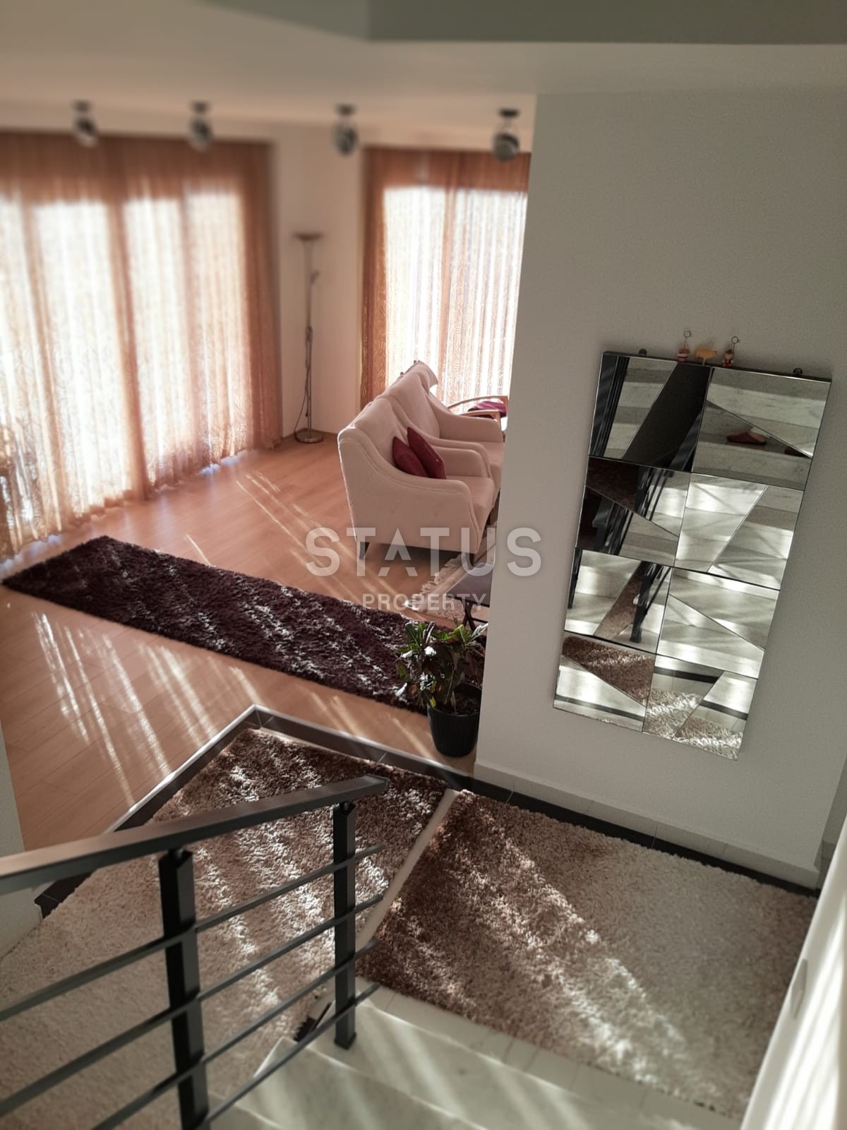 Отдельная вилла с бассейном в районе Оба 300 кв.м. фото 30