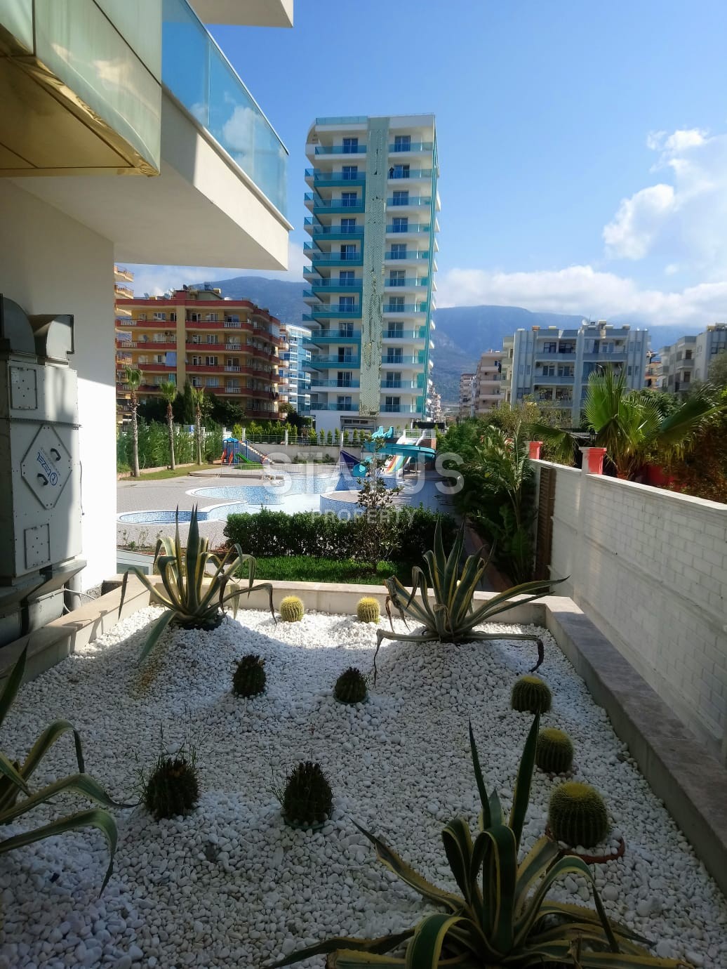 Шикарные трехкомнатные апартаменты на первой береговой линии в районе Махмутлар фото 28