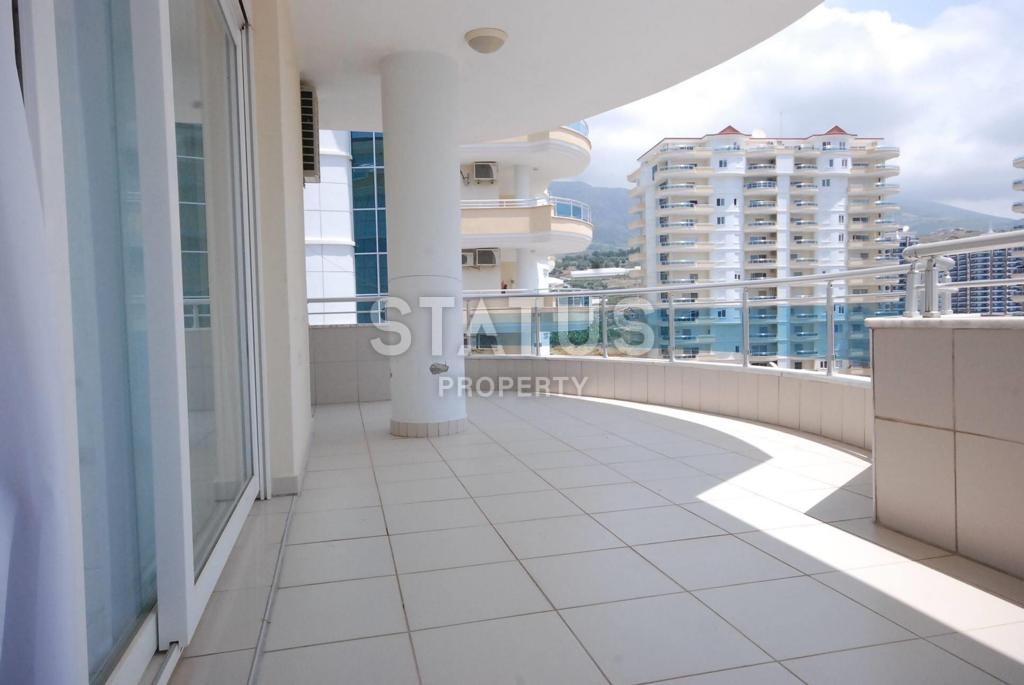 Квартира с мебелью 3+1 в Махмутларе и видом на море 180 кв.м. фото 27