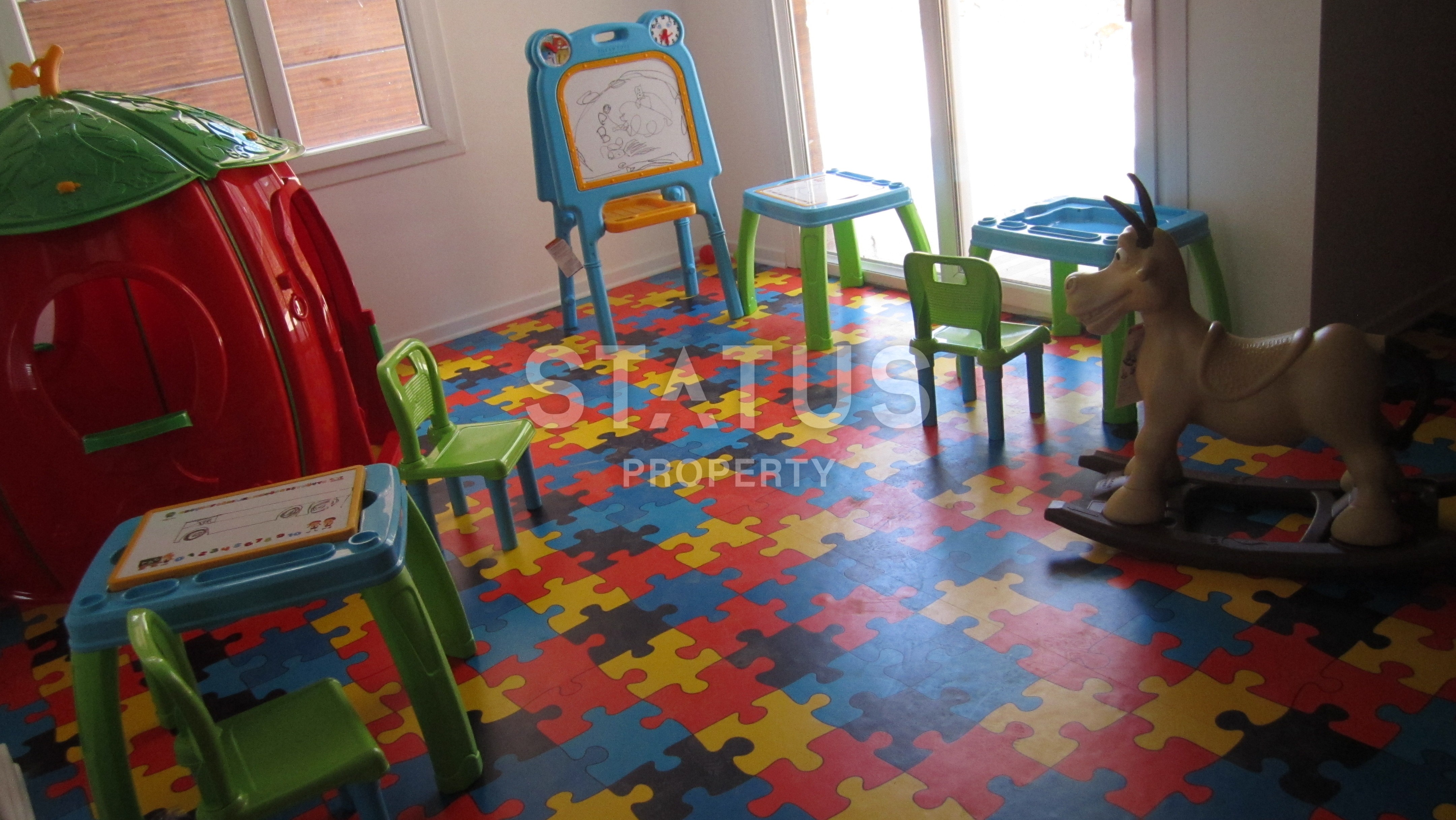 Three-room apartment with furniture in a complex with infrastructure! Both. фото 12