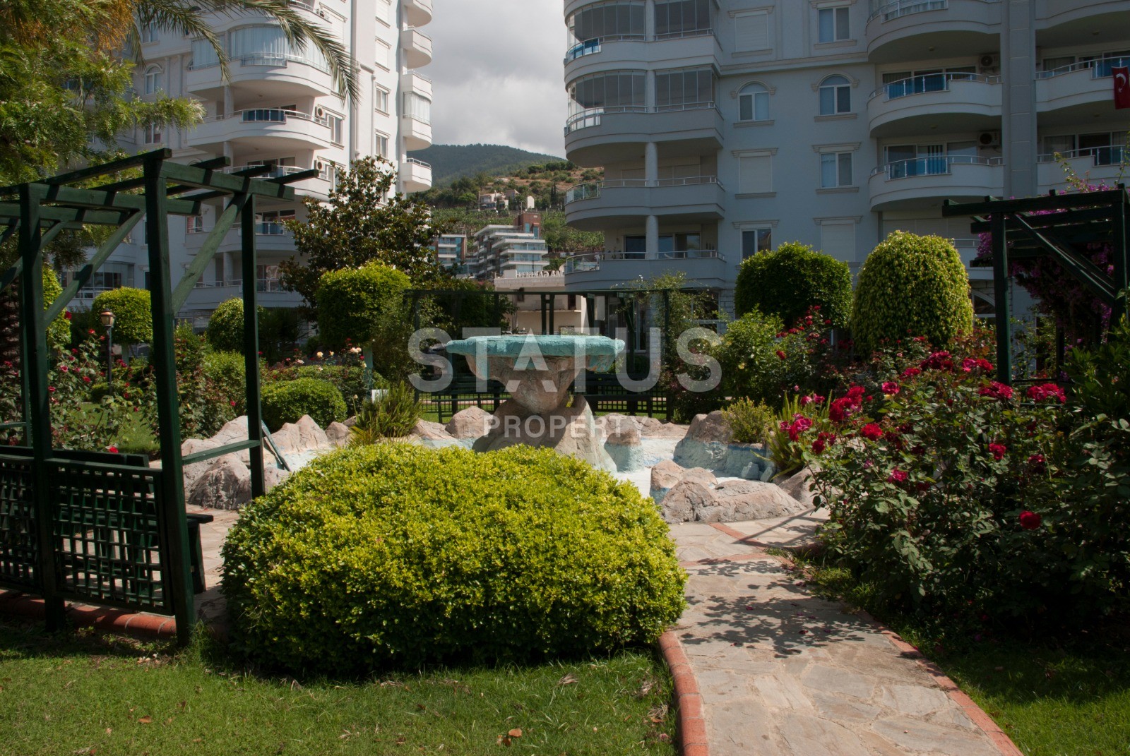 Трехкомнатные апартаменты с мебелью в районе Джикджилли фото 18