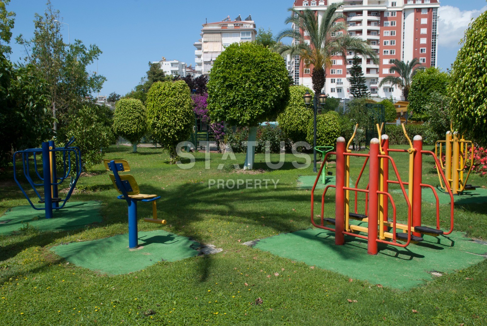 Трехкомнатные апартаменты с мебелью в районе Джикджилли фото 19