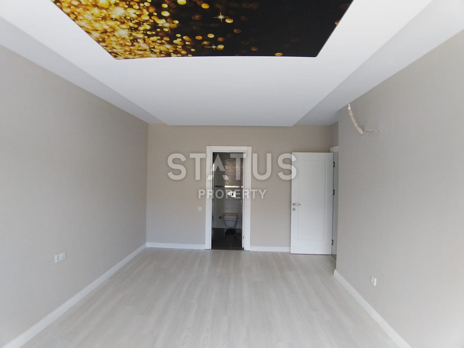 Прекрасные новые четырехкомнатные апартаменты в окружении зелени и гор в центральной части города, район Оба фото 9