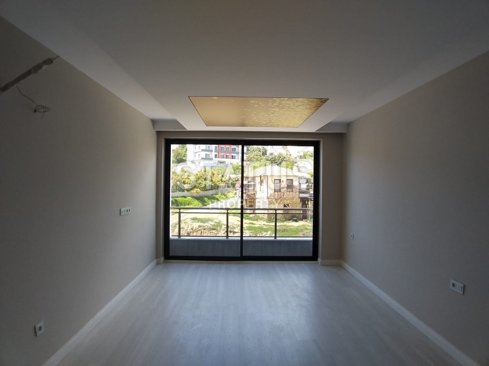 Прекрасные новые четырехкомнатные апартаменты в окружении зелени и гор в центральной части города, район Оба фото 10