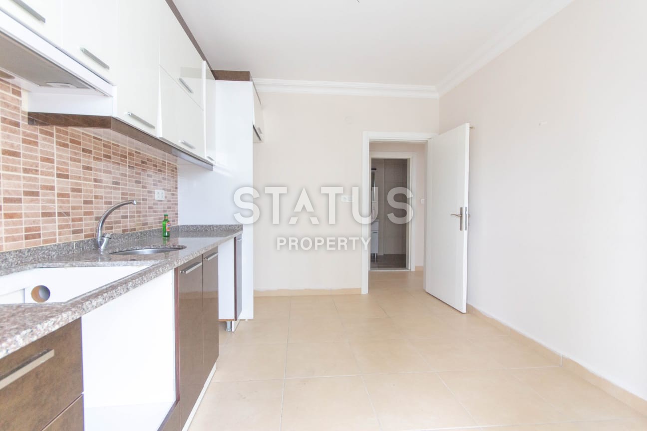 Трехкомнатная квартира с отдельной кухней в Махмутларе, 120 м2 фото 6