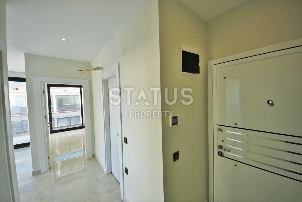 Светлая трехкомнатные апартаменты на первой береговой линии в районе Махмутлар фото 9