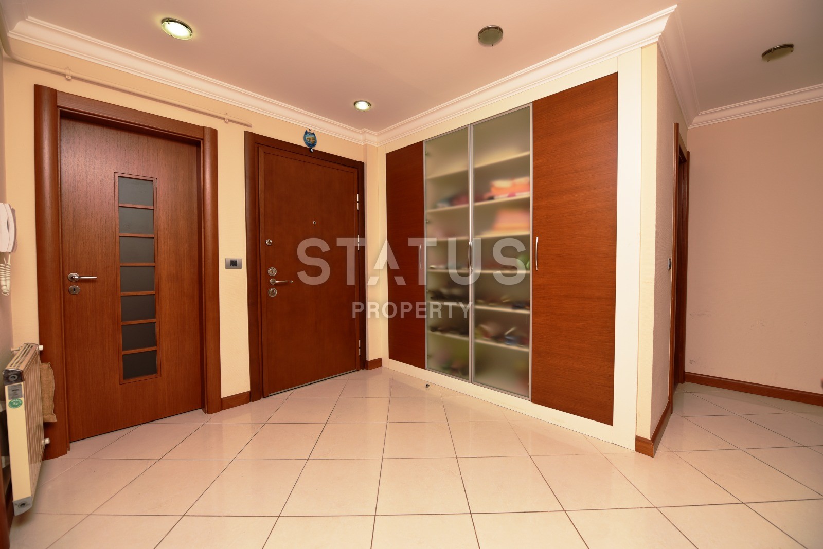 Apartments in a complex with a private beach in the central part of Alanya фото 14