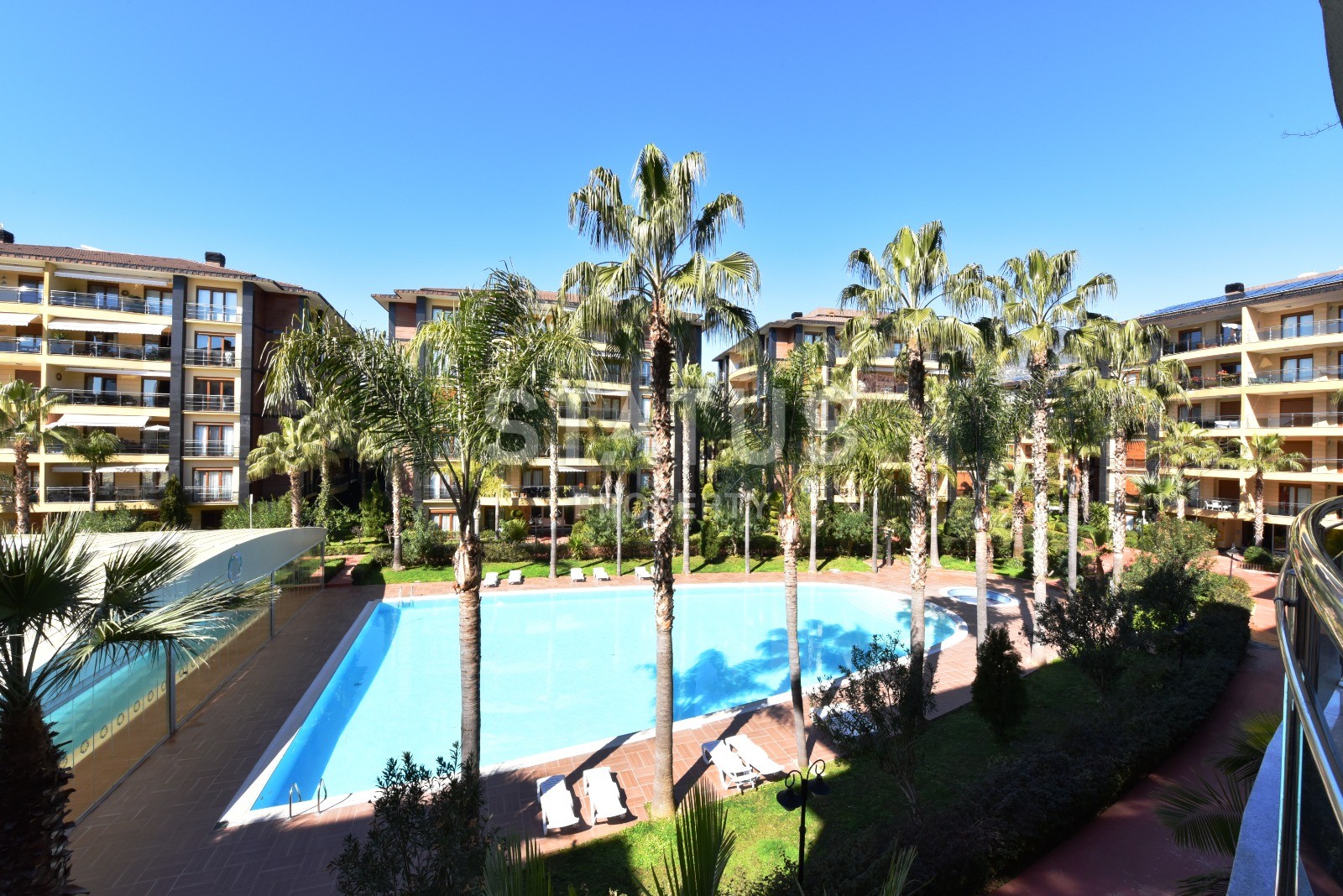 Apartments in a complex with a private beach in the central part of Alanya фото 38