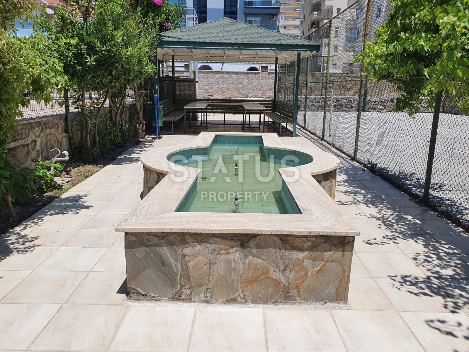 Трехкомнатная квартира с большой общей площадью 135 м2 фото 5