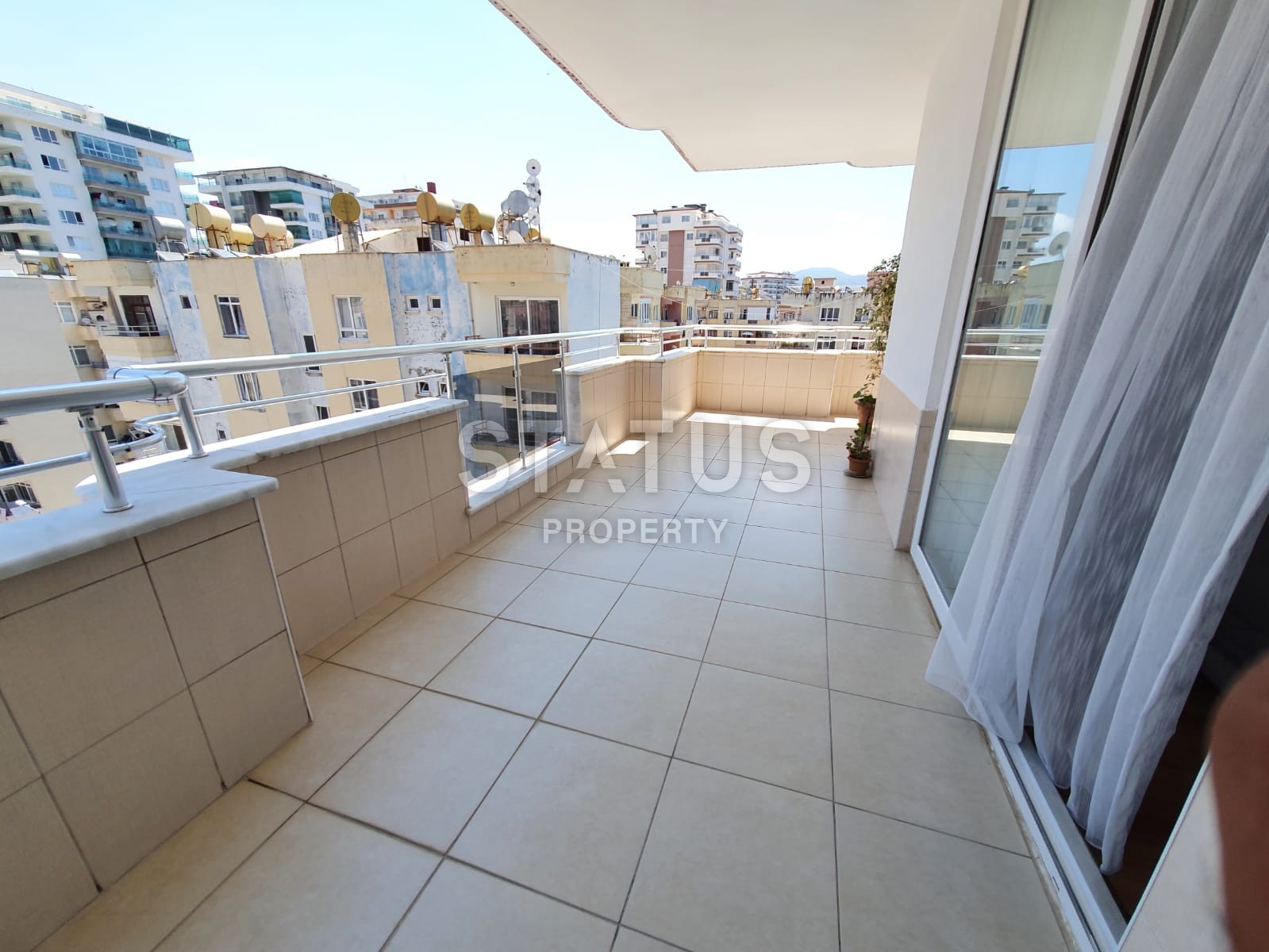 Трехкомнатная квартира с большой общей площадью 135 м2 фото 10