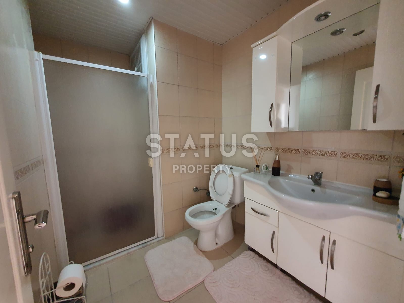 Трехкомнатная квартира с большой общей площадью 135 м2 фото 15