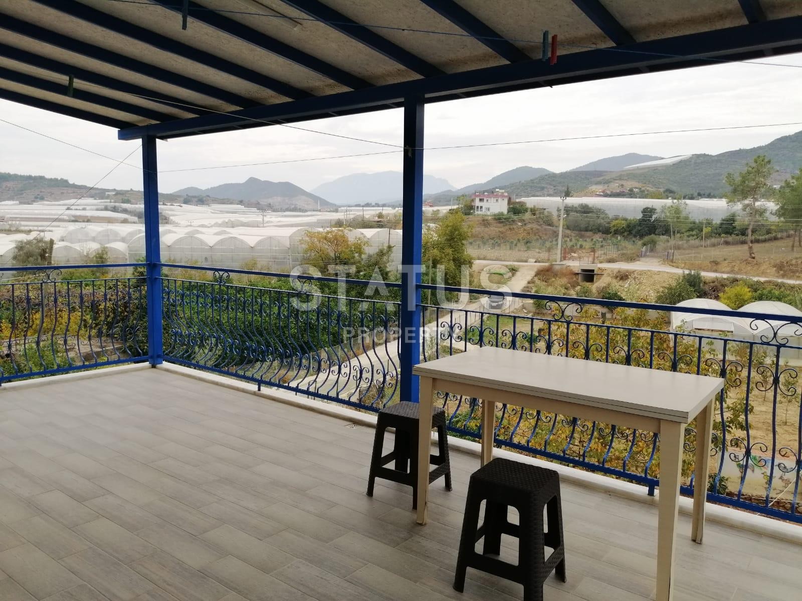 Detached house with a large plot of land in Demirtas, 3222 m2 фото 7