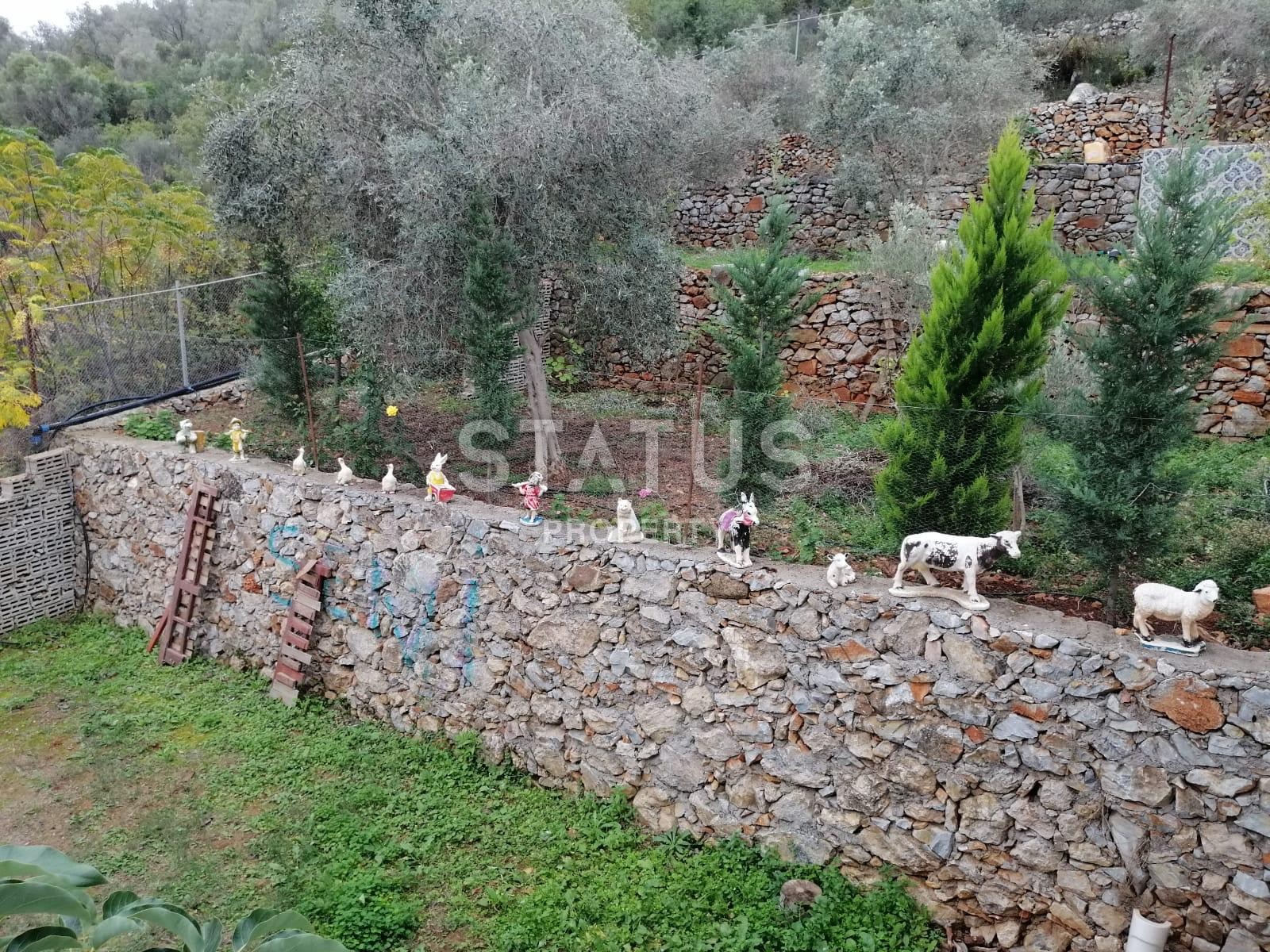 Detached house with a large plot of land in Demirtas, 3222 m2 фото 15