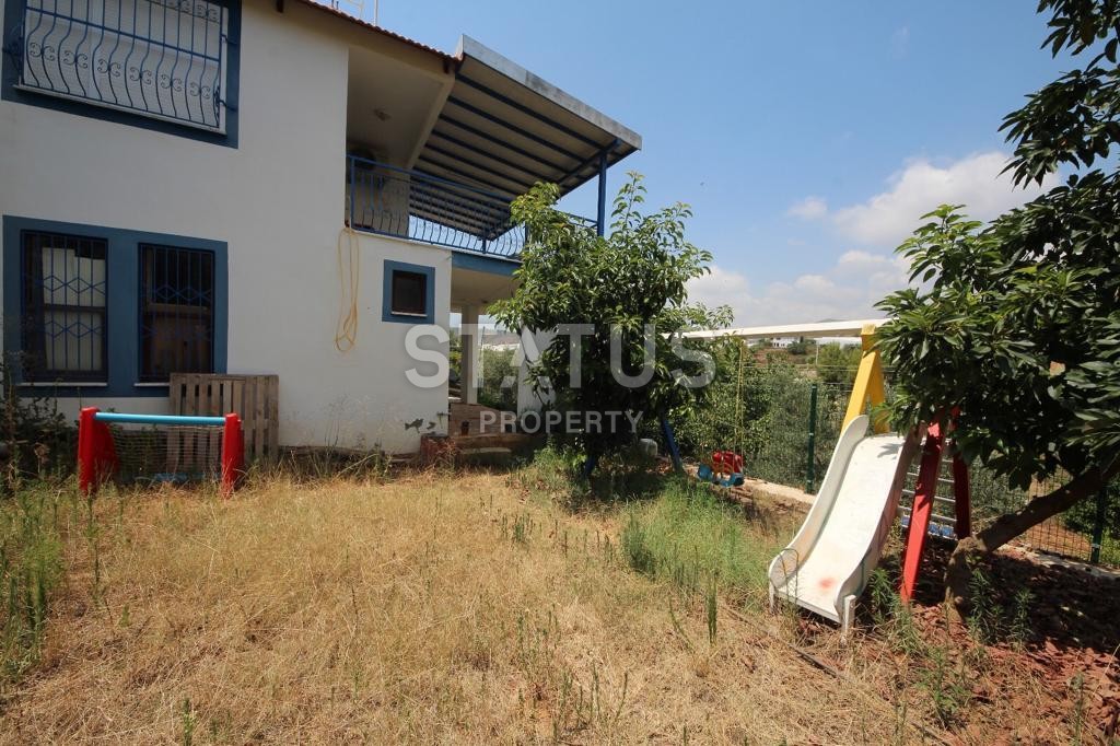 Detached house with a large plot of land in Demirtas, 3222 m2 фото 23