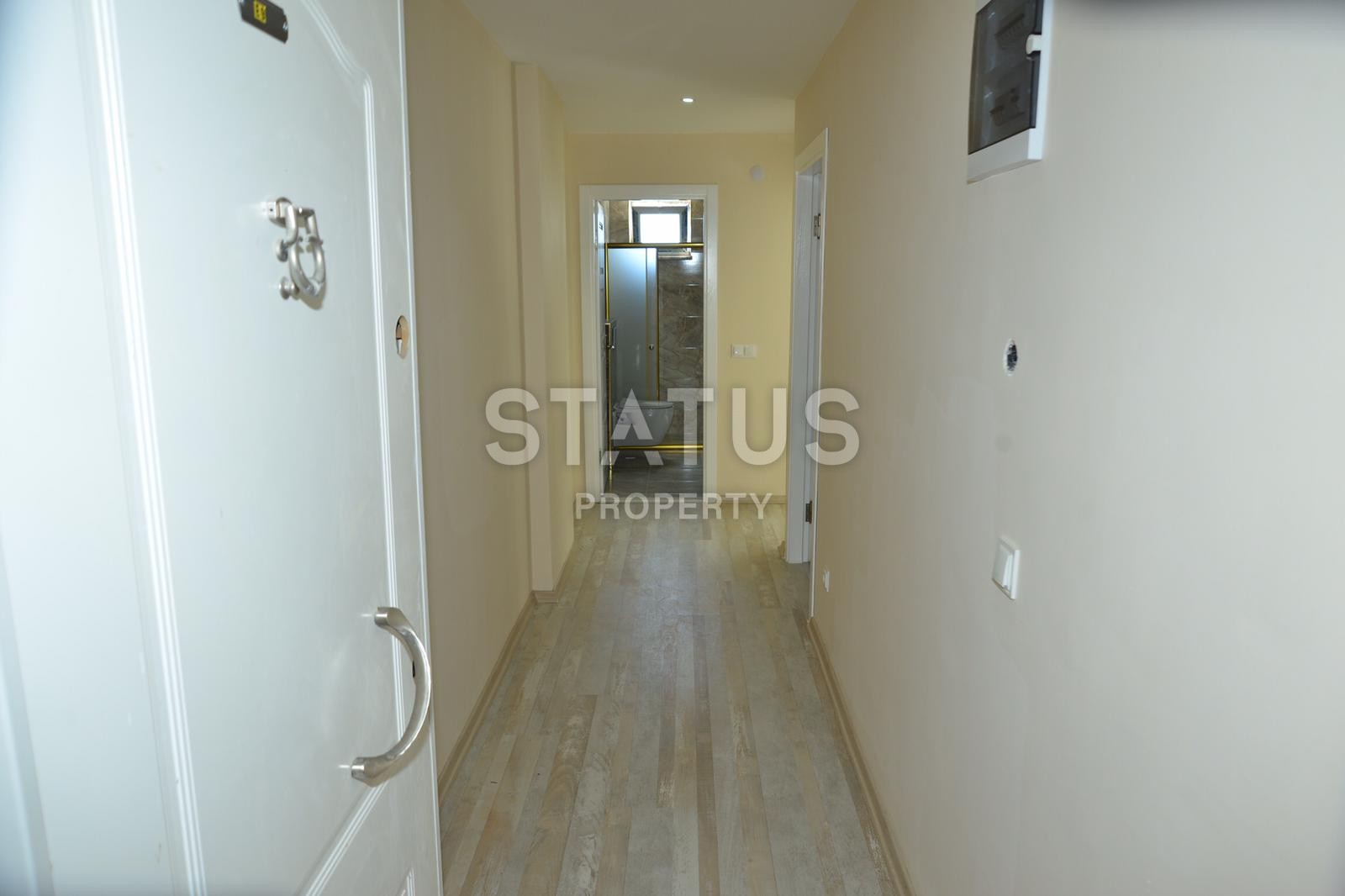 Трехкомнатная квартира с видом на море и горы в Обе фото 14