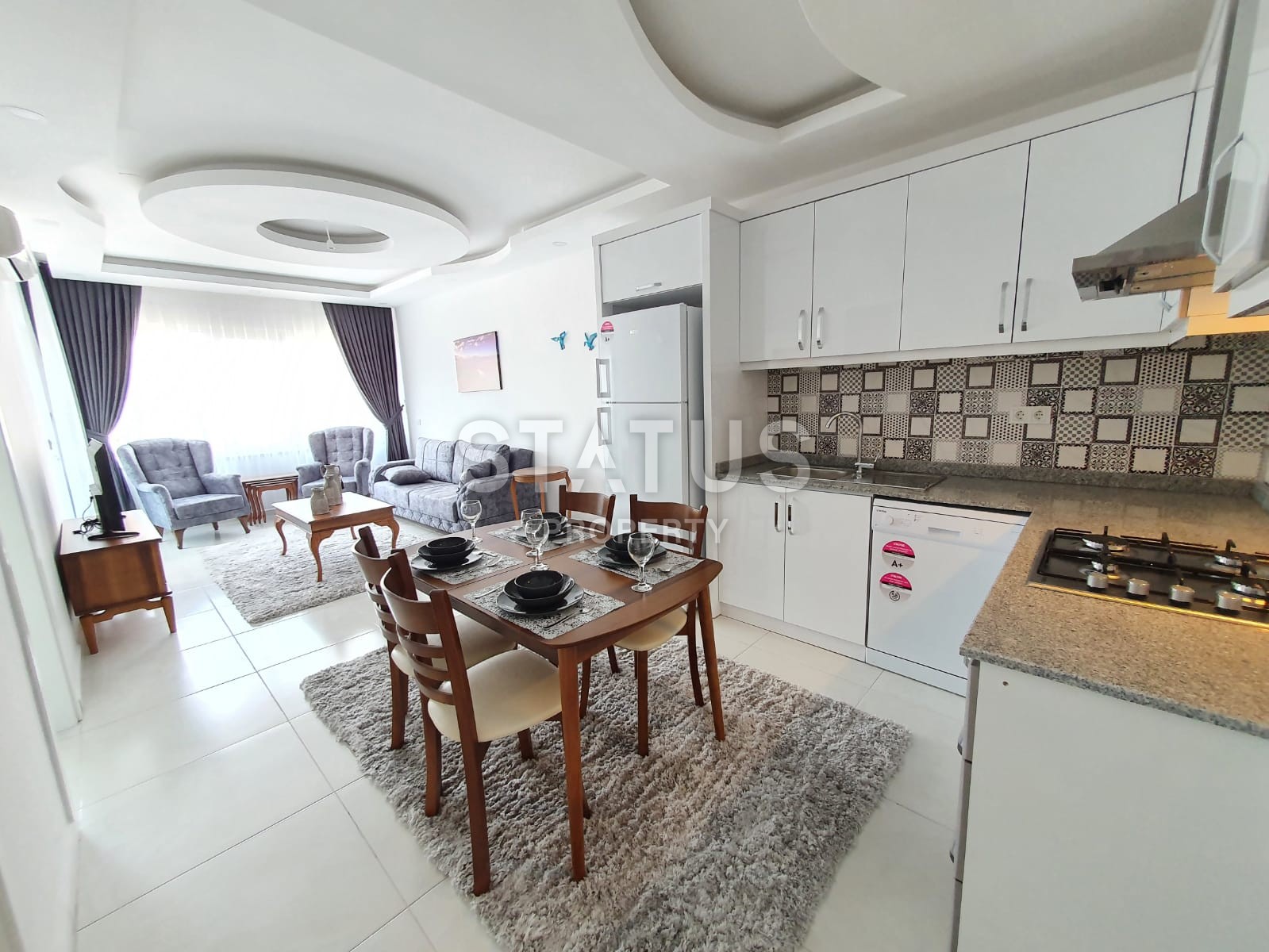 Furnished 1+1 apartment in a new complex. Mahmutlar. фото 15