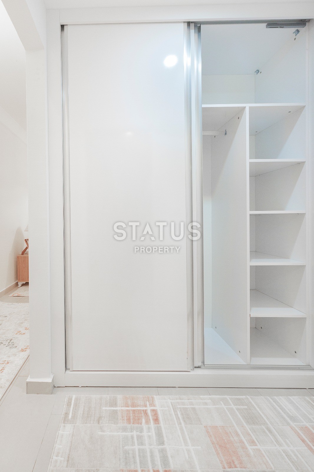 Прекрасная меблированная трехкомнатная квартира в элитном комплексе района Махмутлар фото 16