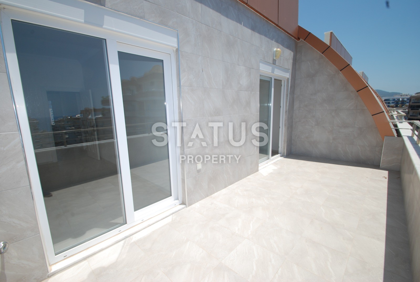 Пентхаус 3+1 с видом на море и горы в Махмутларе, 200 м2 фото 16