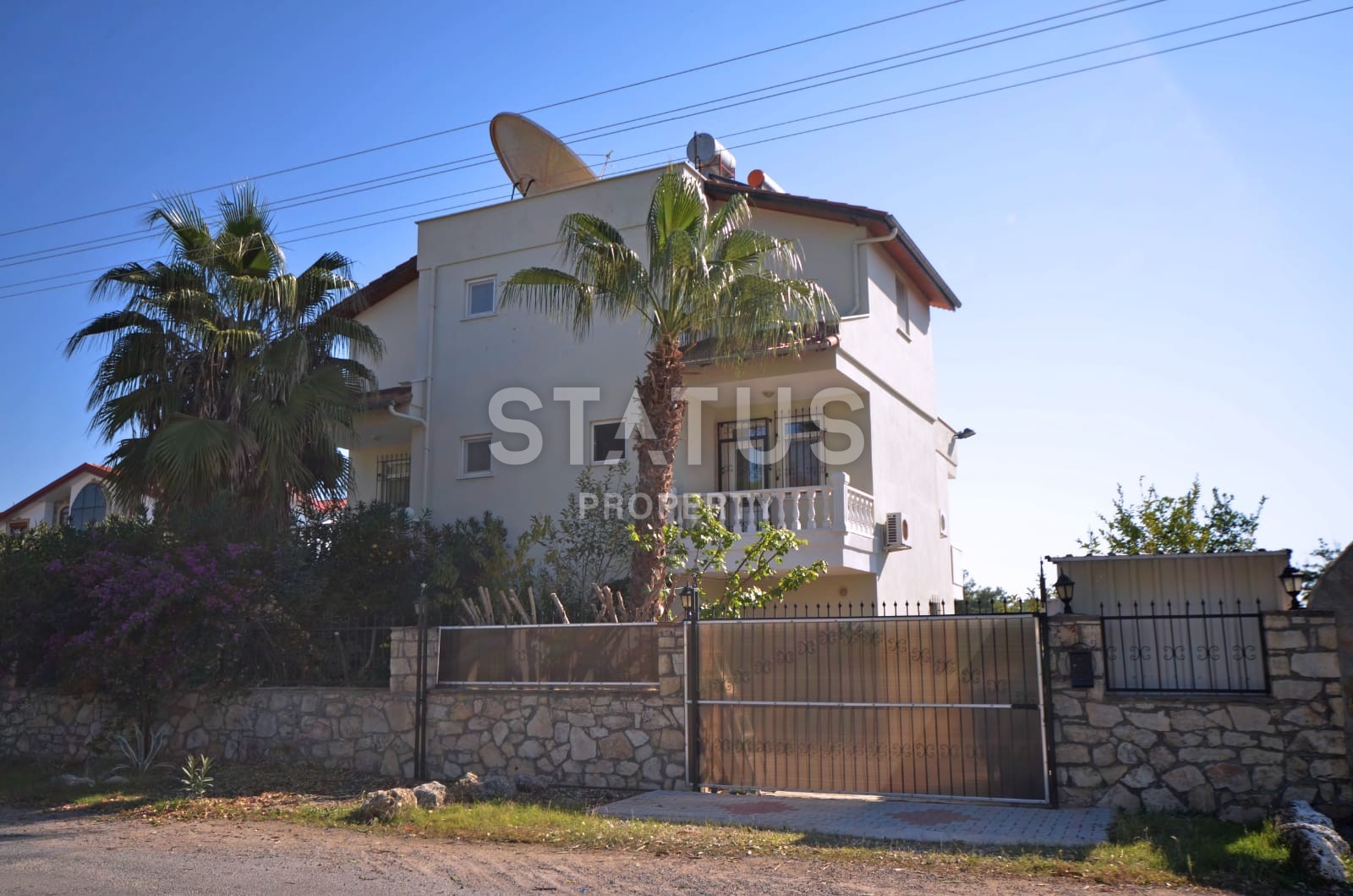 Three-storey furnished villa with private sauna and swimming pool! Avsallar. фото 3