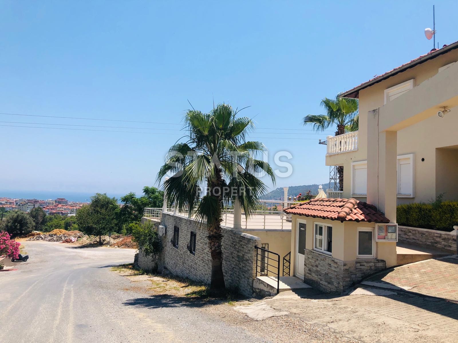 Villa 3+1 with beautiful views in Alanya, 185 sq. m. фото 6