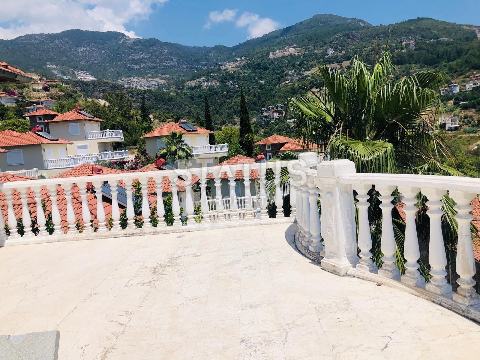 Villa 3+1 with beautiful views in Alanya, 185 sq. m. фото 8