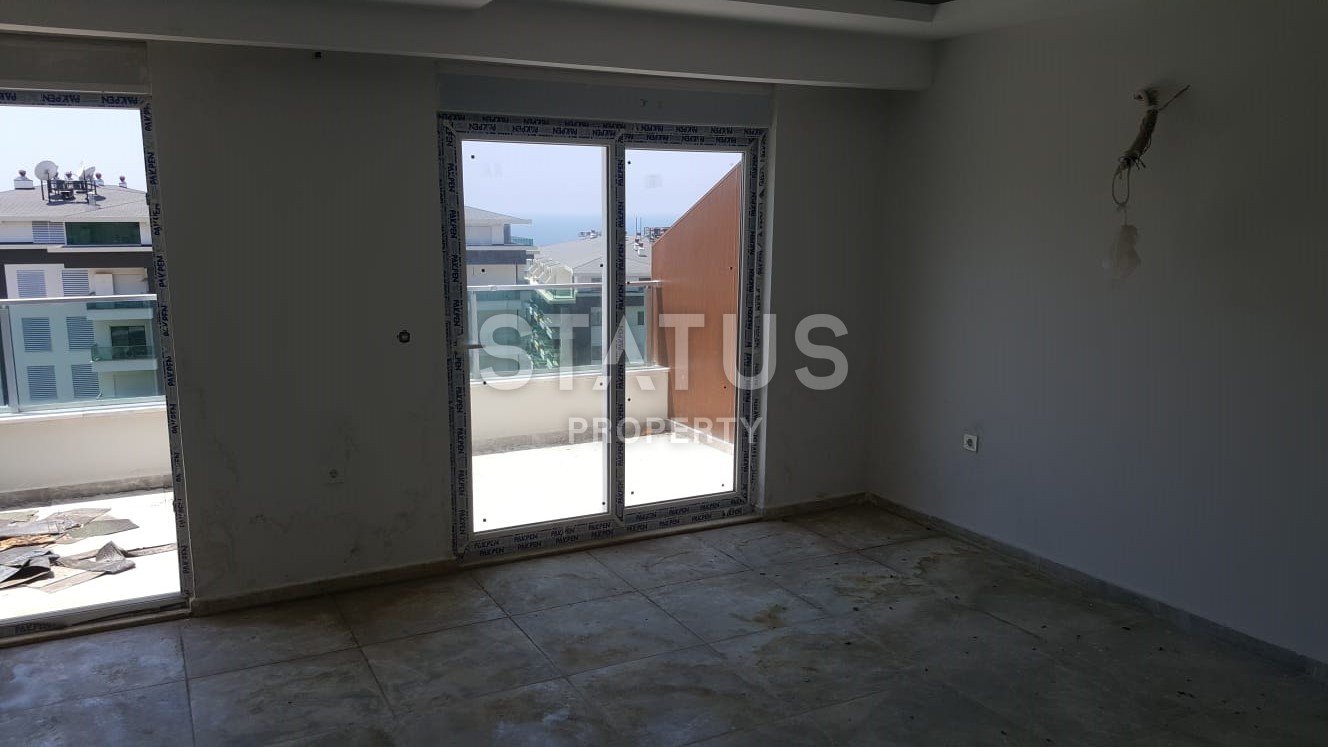 Penthouse 2+1 with sea view in Kargicak, 125 m2 фото 6