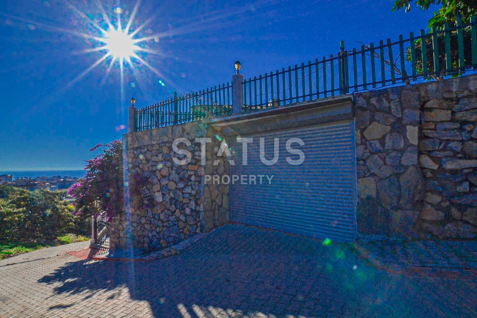 Меблированная вилла 4+1 с личным бассейном и гаражом, 600 м2 фото 4