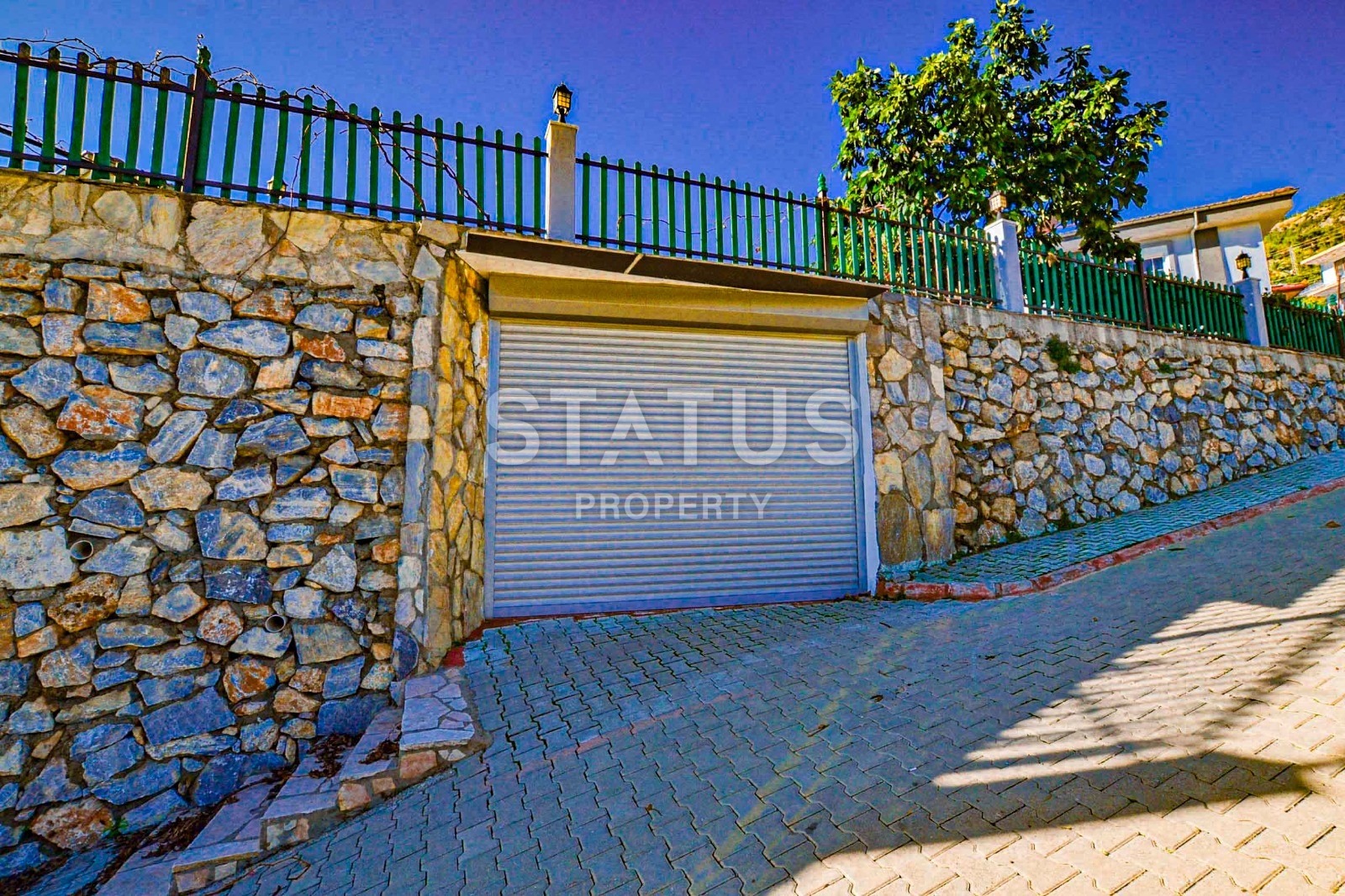 Меблированная вилла 4+1 с личным бассейном и гаражом, 600 м2 фото 5