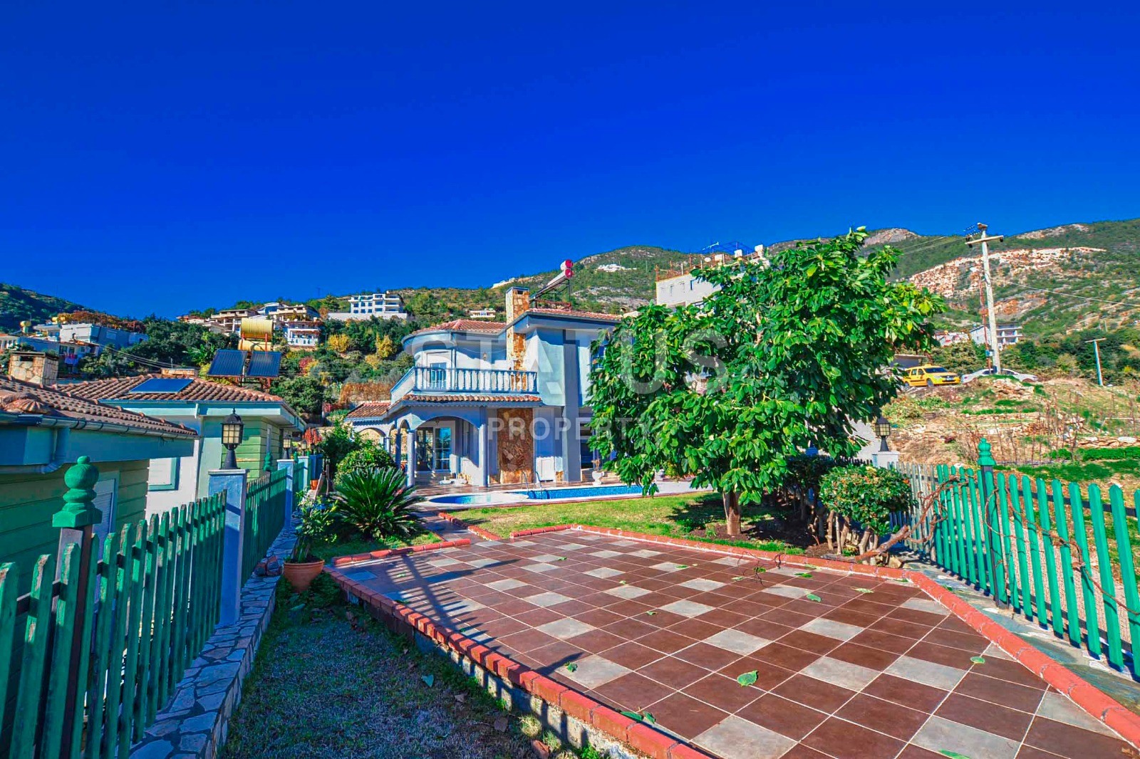 Меблированная вилла 4+1 с личным бассейном и гаражом, 600 м2 фото 6