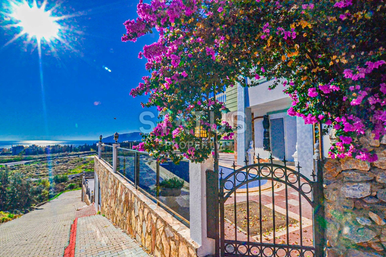 Меблированная вилла 4+1 с личным бассейном и гаражом, 600 м2 фото 7