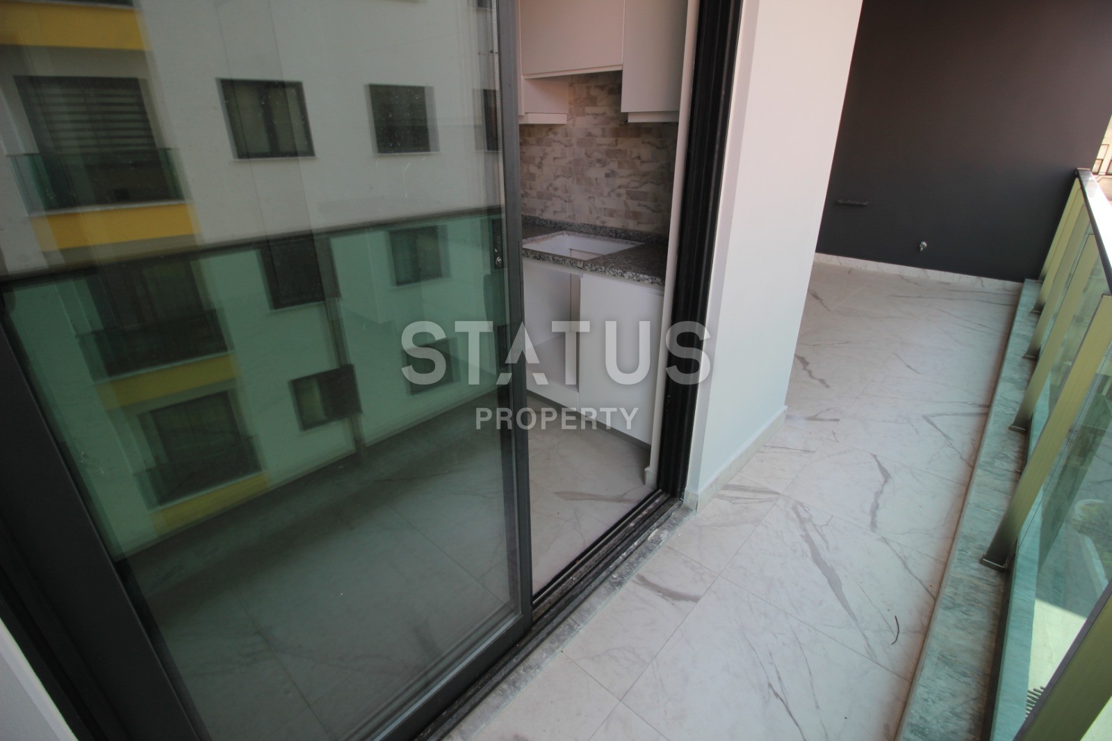 Трехкомнатные апартаменты в новом комплексе в центре Аланьи фото 18