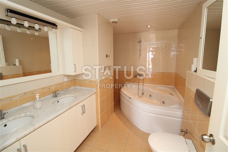 Пентхаус в добротном обжитом комплексе района Махмутлар 280 кв.м. фото 11