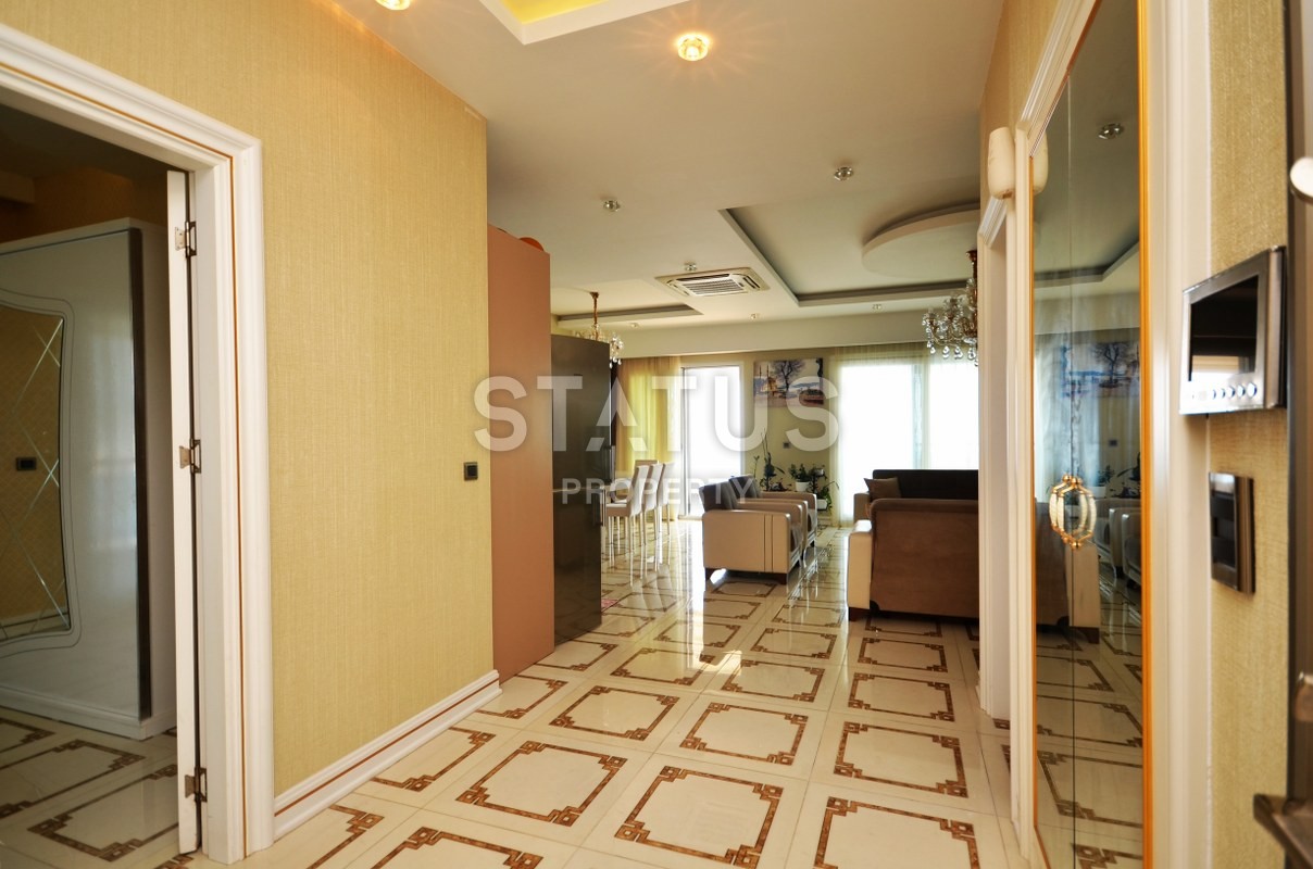 Невероятной красоты пентхаус с прямым видом на море. 210 кв.м. фото 2