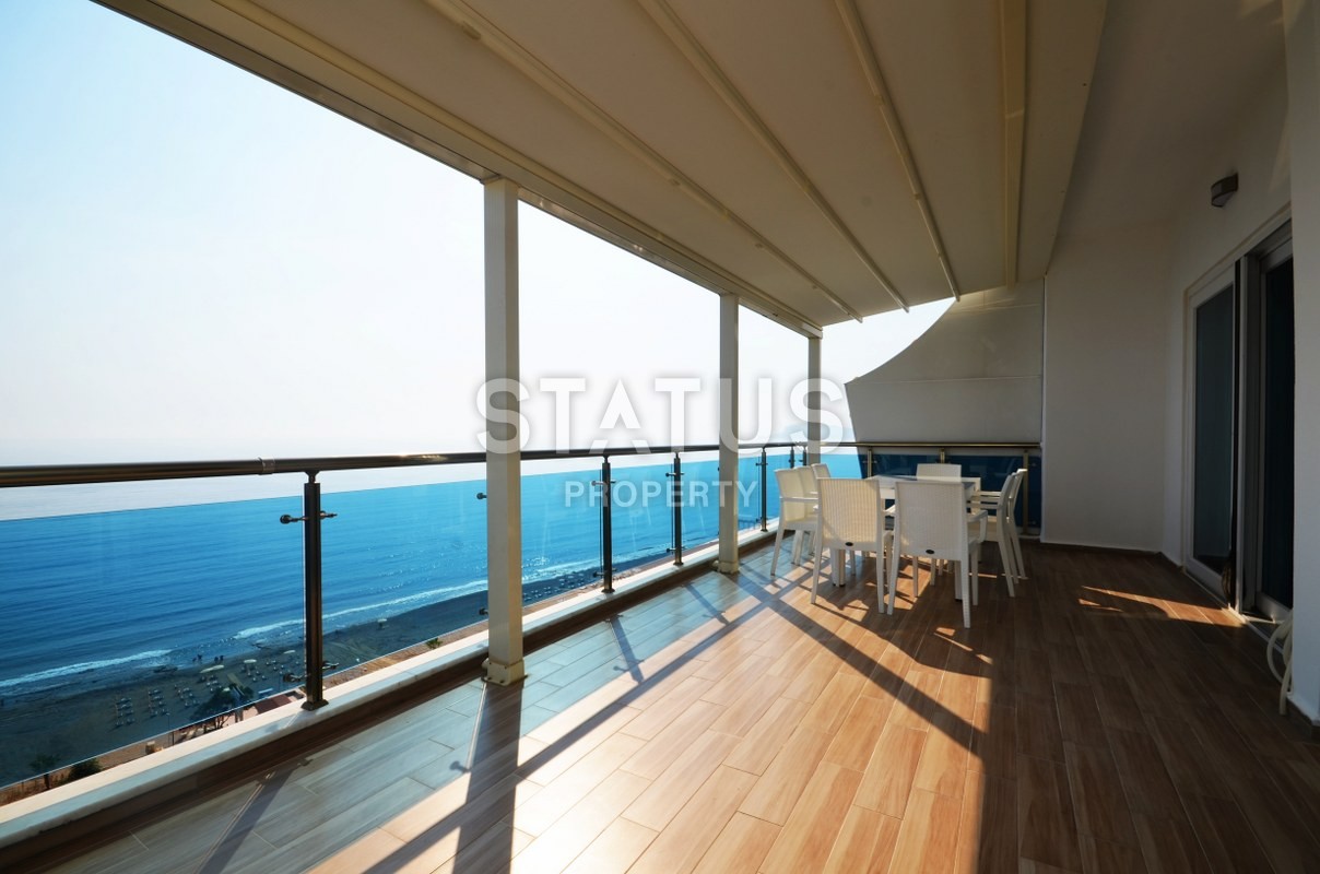 Невероятной красоты пентхаус с прямым видом на море. 210 кв.м. фото 21