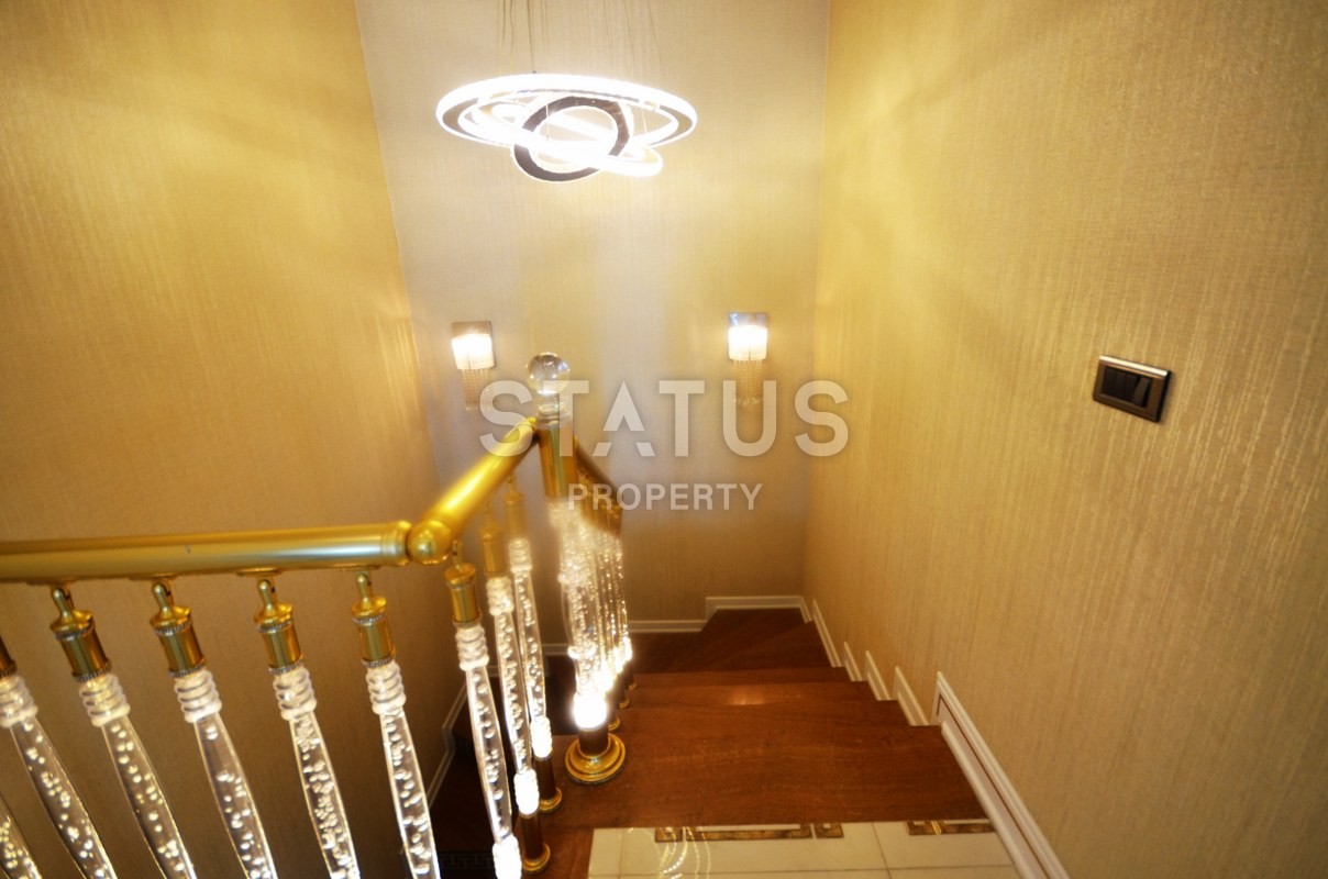 Невероятной красоты пентхаус с прямым видом на море. 210 кв.м. фото 32