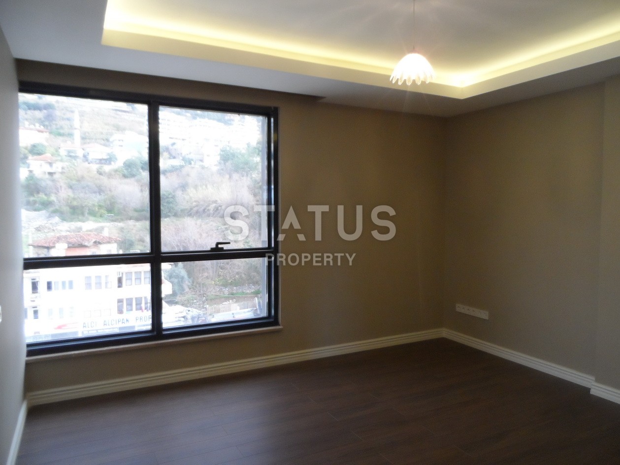 Apartments in the center of Alanya, cheap, 105-200 sq.m. фото 29