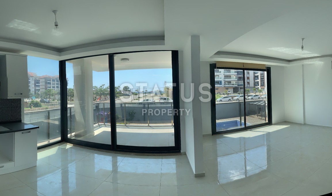 Дуплекс 2+1 с выходом в сад и видом на море фото 16