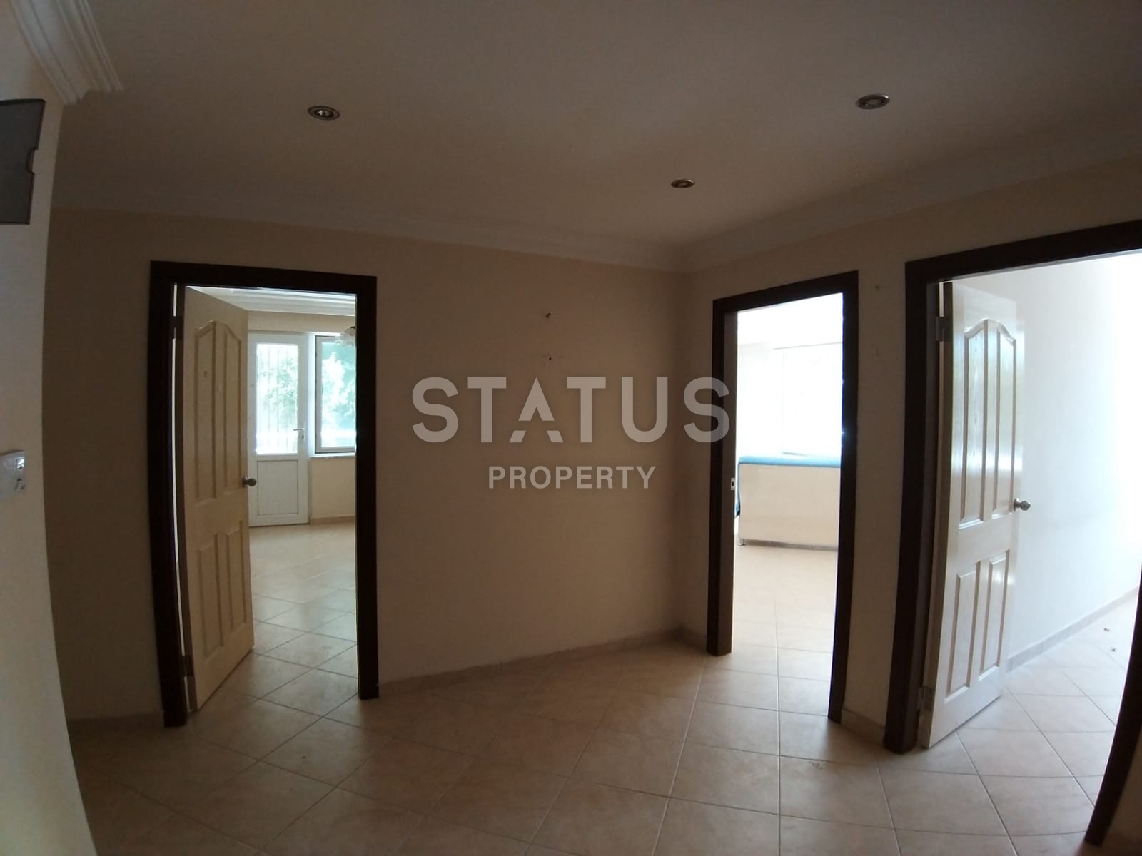 Бюджетная квартира в комплексе с бассейном в районе Махмутлрар. фото 7