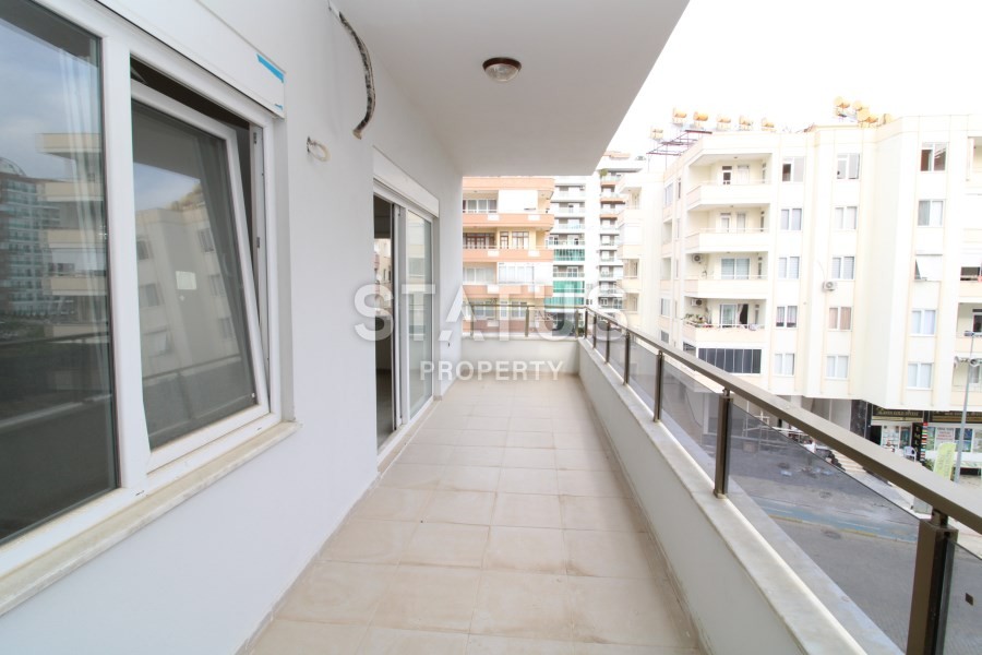 Трёхкомнатная квартира в 150 метрах от моря, 110 м2 фото 17