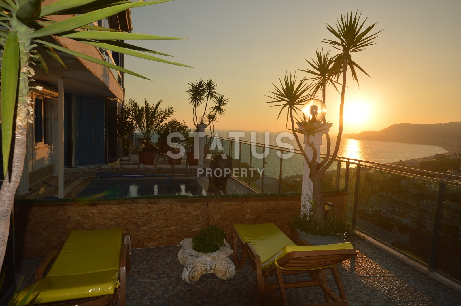 Шикарная меблированная вилла 5+2 с видом на крепость Кале и море фото 5