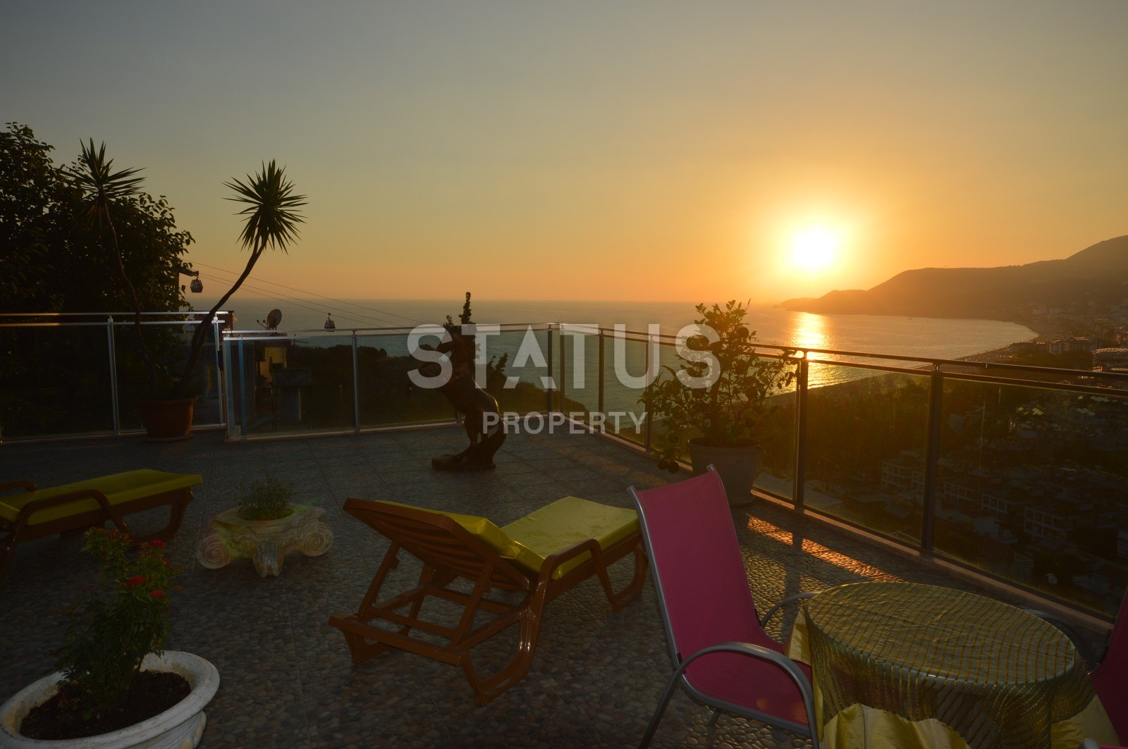 Шикарная меблированная вилла 5+2 с видом на крепость Кале и море фото 29