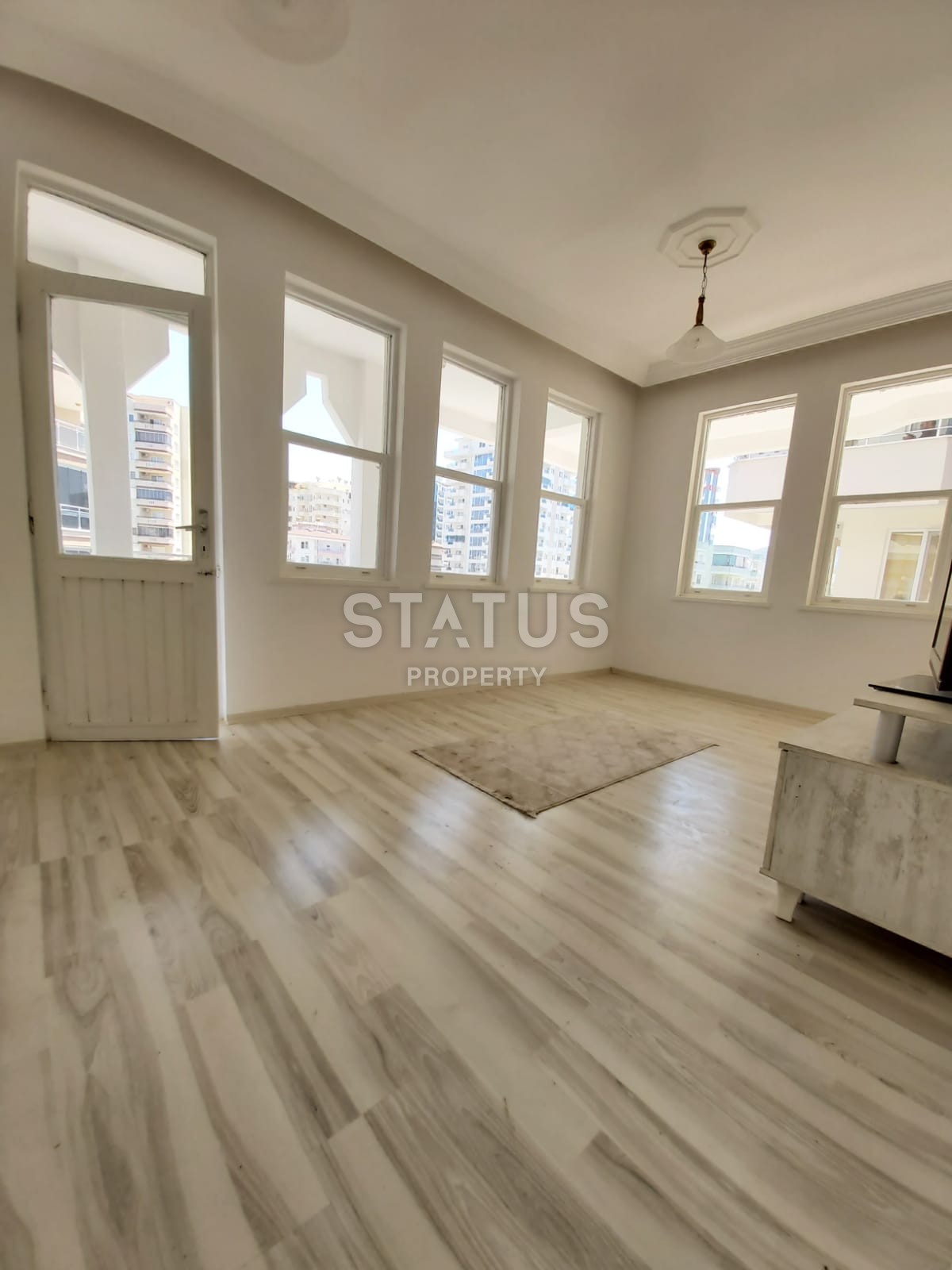 Трехкомнатная квартира с ремонтом в Махмутларе, 115 м2 фото 8