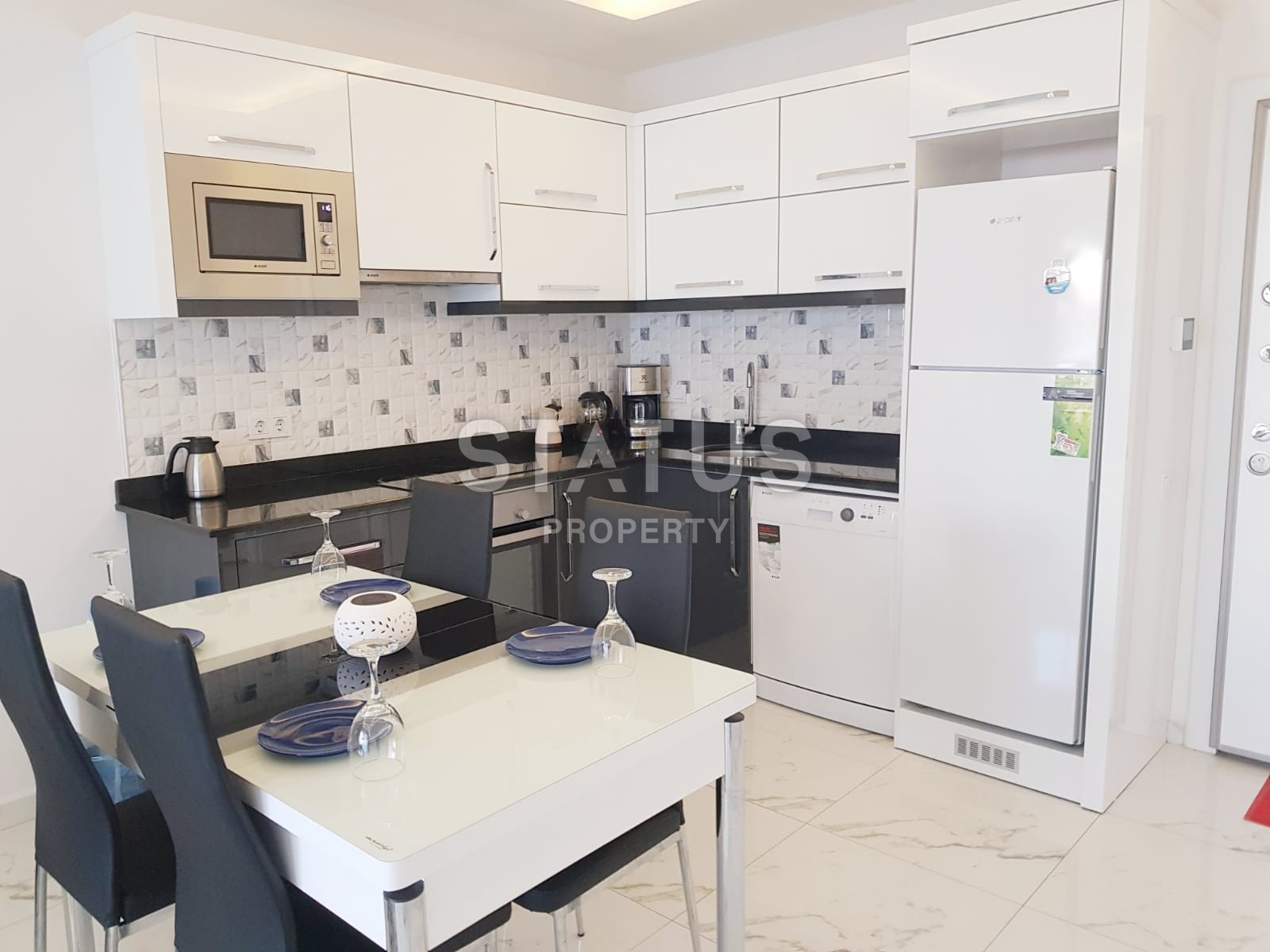 Меблированная двухкомнатная квартира в Махмутларе фото 19