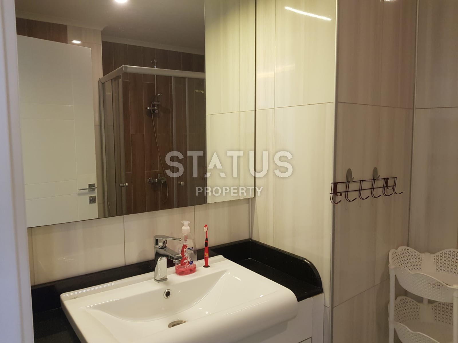 Меблированная двухкомнатная квартира в Махмутларе фото 22